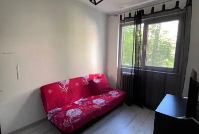 Apartament cu 3 camere decomandat în Alexandru cel Bun - 8