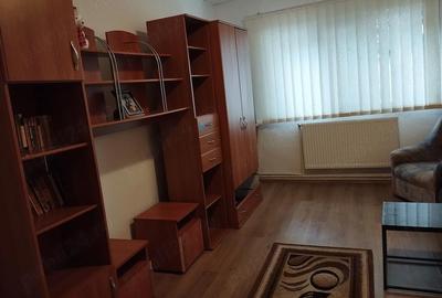 Apartament cu 2 camere decomandat în Central - 3