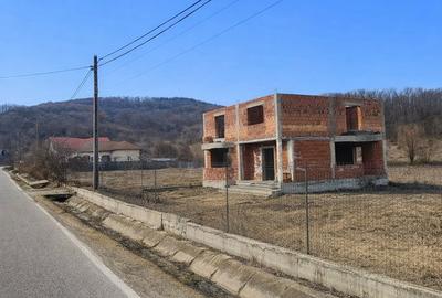 Casă cu 5 camere cu Teren 1614 Mp în Central - 5