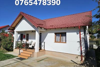 Vand casa 90mp,4 camere ,5 km Pitesti teren 460mp Albota, mansarda