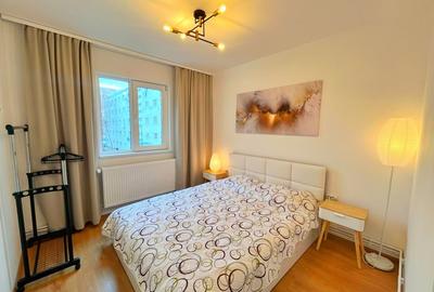 Apartament cu 2 camere semidecomandat, mobilat în Tractorul - 5