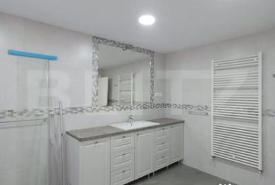 Casă cu 5 camere cu Teren 1590 Mp în Luna - 3