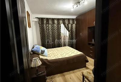 Apartament cu 3 camere decomandat în Aradul Nou