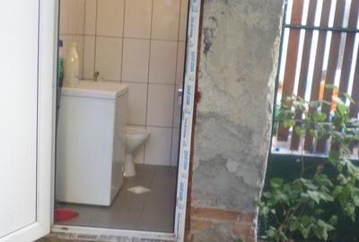 FLOREASCA, Ultracentral, spatiu in curte, la casa, - 12