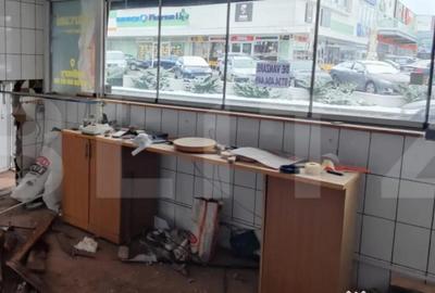 Spațiu comercial, de 36 mp, în Central - 3