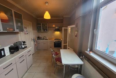 Apartament cu 3 camere semidecomandat în Favorit - 10