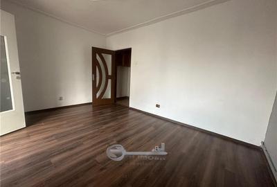 Apartament cu 2 camere decomandat în Podul de Fier - 4