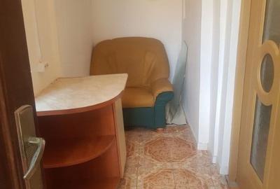 Garsonieră decomandată în Central - 1