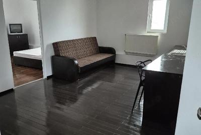 Apartament cu 2 camere decomandat în Vânători - 1