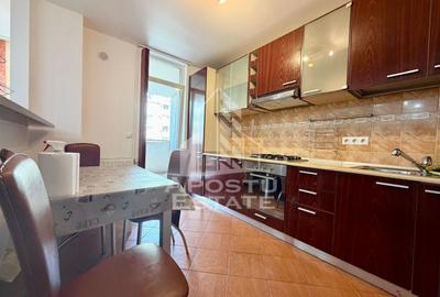 Apartament cu 3 camere decomandat în Aradului - 8