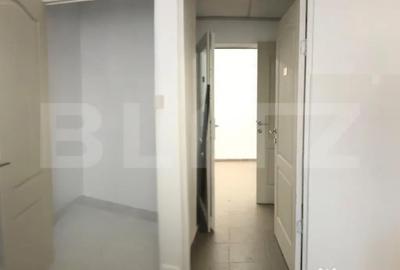 Casă cu 4 camere cu Teren 1000 Mp în Central - 9