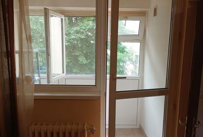 Obor, Colentina, Teiul Doamnei vav Sectia 7 Politie,15 minute metrou - 4