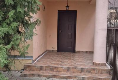 Apartament cu 3 camere decomandat în Sălăjan - 10