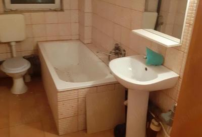 Apartament cu 2 camere decomandat în Central - 4