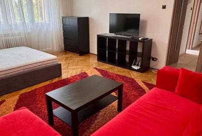 Garsonieră decomandată, mobilată în Drumul Taberei
