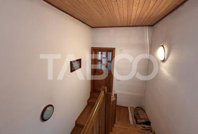 Casă individuală cu 6 camere cu Canalizare în Șura Mare - 20