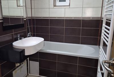 Apartament cu 2 camere semidecomandat în Broșteni - 3