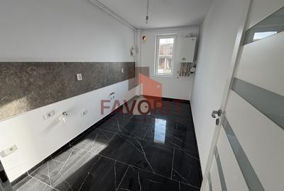 Garsonieră decomandată în Girocului