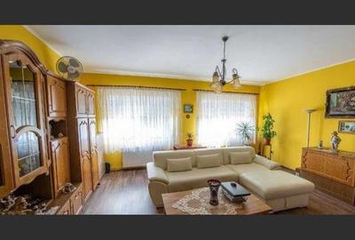 Spacious and elegant house with 5 rooms, 260 m2, Satu Mare - 4