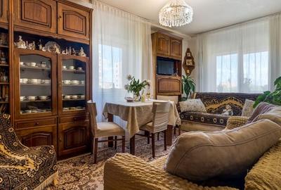 Apartament 4 camere de vanzare decomandat zona Pod Calvaria Manastur - 1