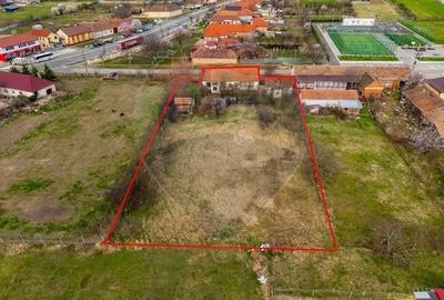 Teren + casa cu potential in centrul loc. Galsa, fs- 30m - 3