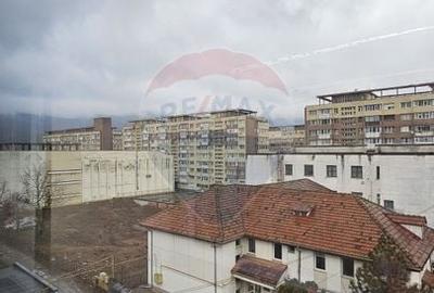 Apartament cu 2 camere semidecomandat, mobilat în Central - 18