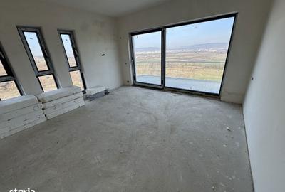 Casă cu 6 camere cu Teren 479 Mp în Central - 4