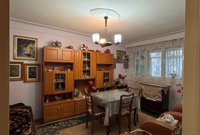 Apartament cu 2 camere decomandat în Central - 4