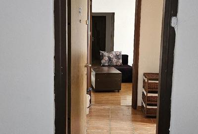 Apartament cu 3 camere semidecomandat în Colentina - 2