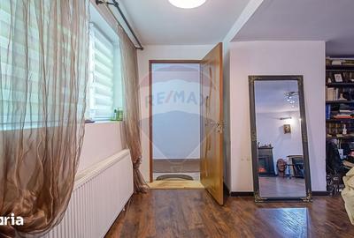 Casă cu 3 camere cu Teren 102 Mp în Schei - 7
