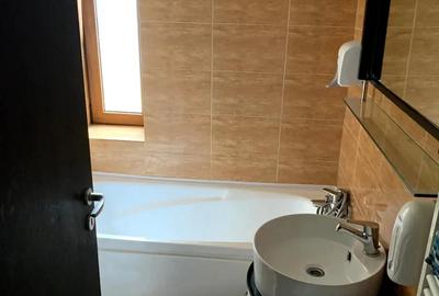 Apartament cu 2 camere decomandat în Mamaia - 3