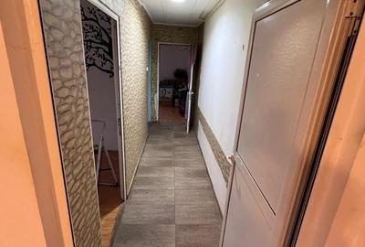 Apartament cu 4 camere semidecomandat în Păcii - 11