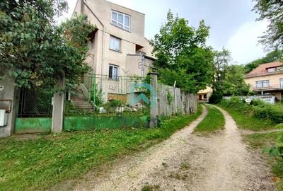 Casă individuală cu 5 camere cu Teren 1000 Mp în Brașovul Vechi