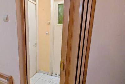 Piata Sudului metrou - 4 camere , centrala proprie - 16