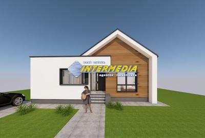 Casă individuală cu 4 camere cu Canalizare în Cetate - 1