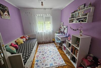 Apartament cu 3 camere semidecomandat în Gheorghe Lazăr - 1