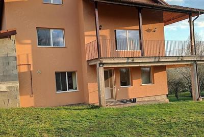 Casă cu Teren 8142 Mp în Oarda - 3