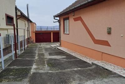 CASA DE VANZARE IN HD - 12