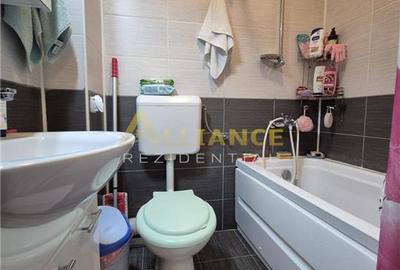 Apartament cu 2 camere decomandat în Central - 12