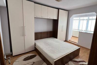 Apartament cu 3 camere decomandat în Exterior Vest - 3