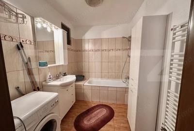 Apartament cu 3 camere decomandat, mobilat în Traian - 9