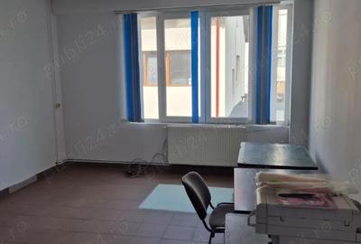 Spațiu comercial, de 60 mp, în 9 Mai - 2
