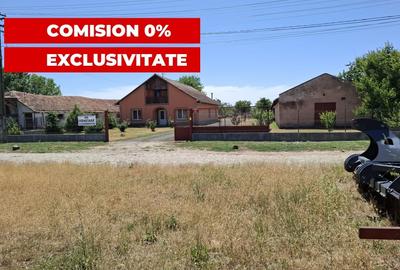 Proprietate mixta de vanzare in Nadlac - Casa moderna + hala/grajd + teren mare