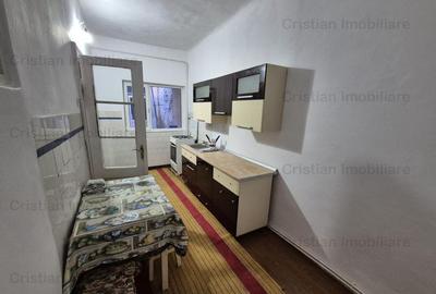 Casă cu 3 camere cu Teren 176 Mp în Apollo - 10