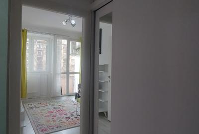 Apartament cu 2 camere decomandat, mobilat în P-ța Romană - 15
