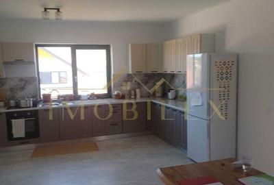 Casă cu 3 camere cu Teren 500 Mp în Feleacu