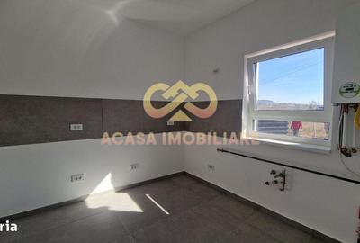Apartament cu 3 camere decomandat în Bucium - 17
