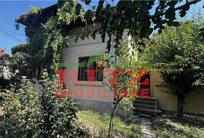 Casa/Vila garaj S= 185 mp, teren 416 mp, pretabila clini Casa/Vila garaj S= 185 mp, teren 416 mp, pretabila clini - 8