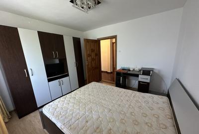 Apartament 3 camere, 1 mai - 5