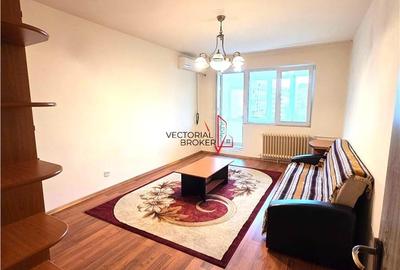 Apartament cu 3 camere decomandat, mobilat în Colentina